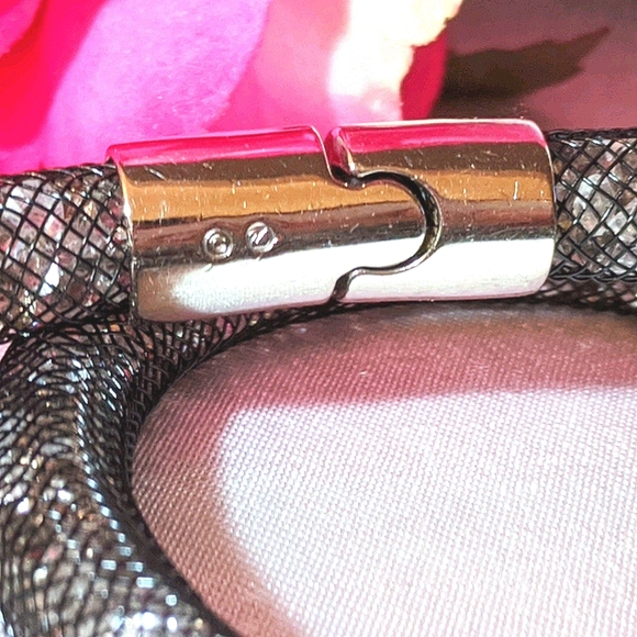 Swarovski Crystal snake bracelet. - Picture 5 of 5